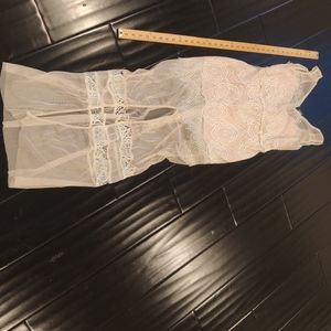 White lace nude mesh with open leg